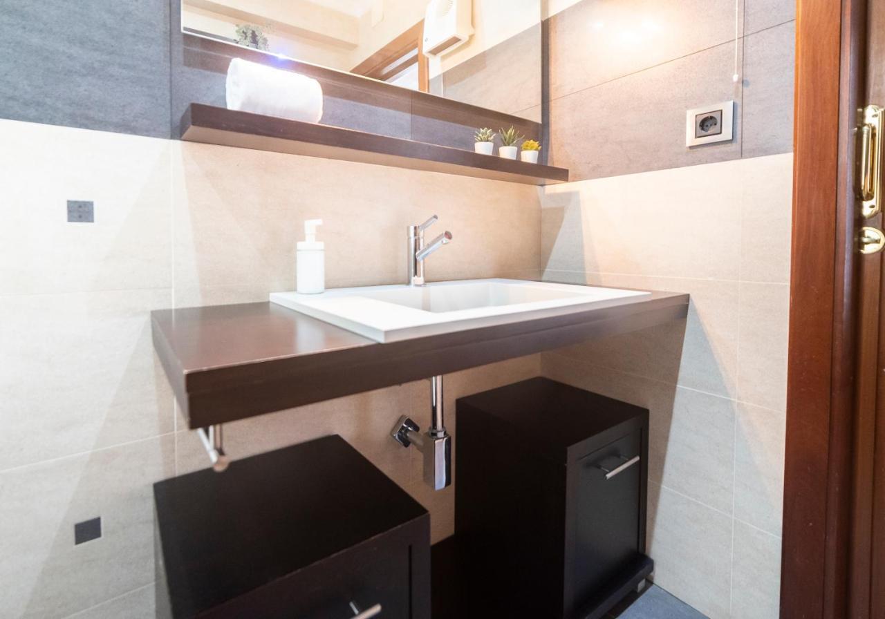 شقة Apartamento Victoria فيرول المظهر الخارجي الصورة