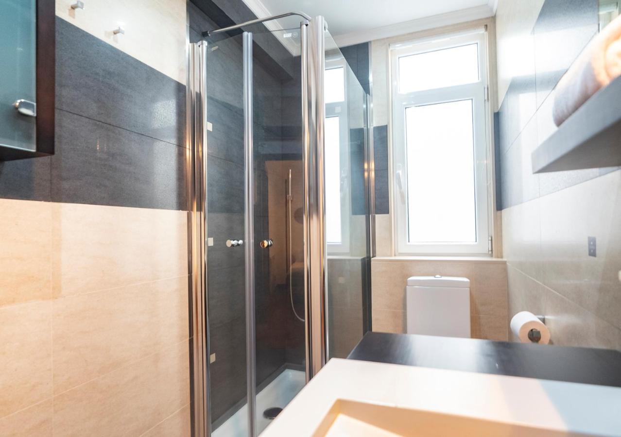 شقة Apartamento Victoria فيرول المظهر الخارجي الصورة